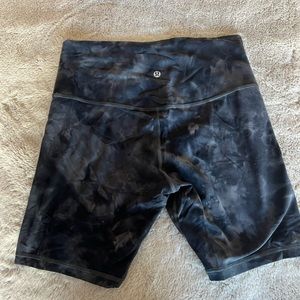 Lululemon Diamond Dye Biker Shorts
